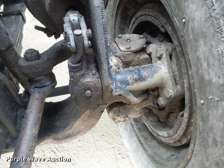 image for item DC7468 2002 Sterling LT8500 dump truck