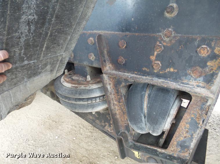 image for item DC7468 2002 Sterling LT8500 dump truck