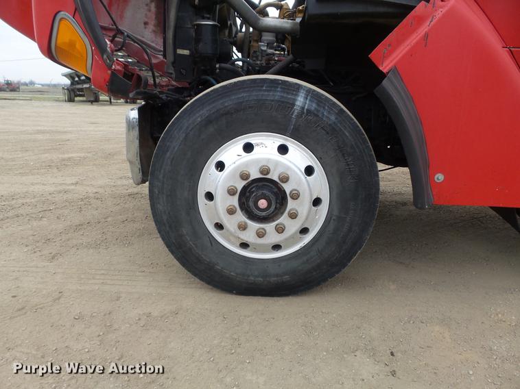 image for item DC7468 2002 Sterling LT8500 dump truck