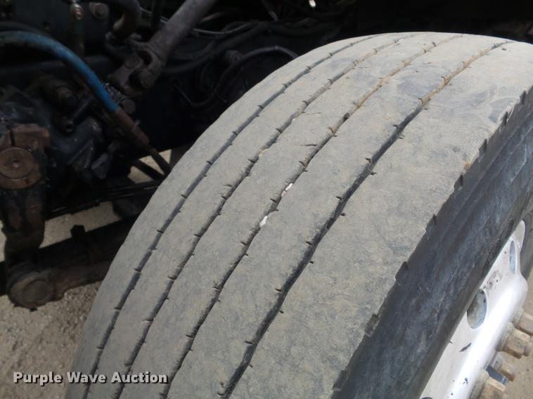 image for item DC7468 2002 Sterling LT8500 dump truck