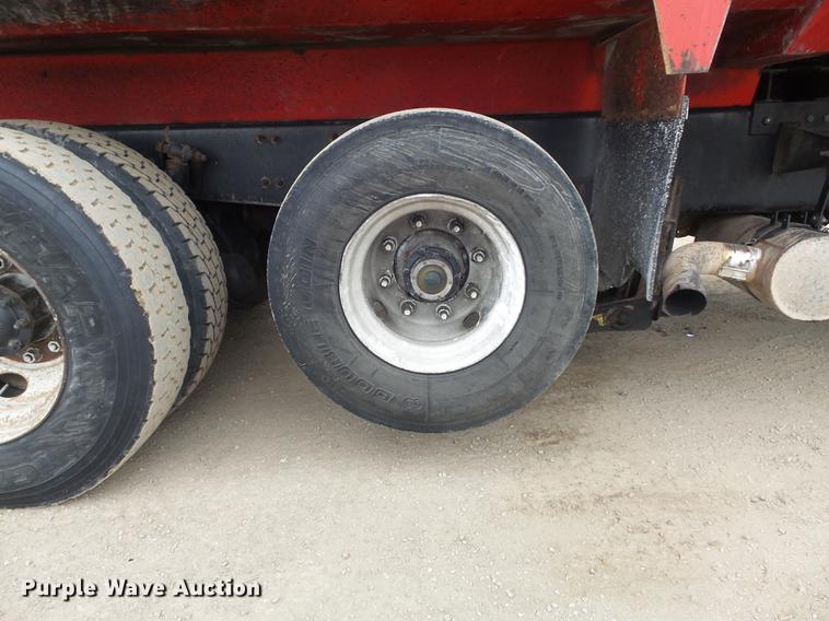 image for item DC7468 2002 Sterling LT8500 dump truck