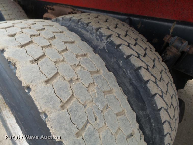 image for item DC7468 2002 Sterling LT8500 dump truck