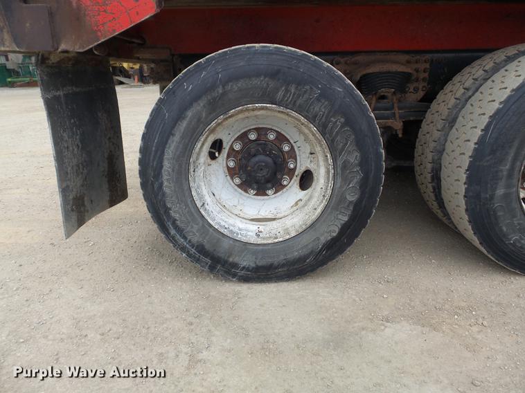 image for item DC7468 2002 Sterling LT8500 dump truck