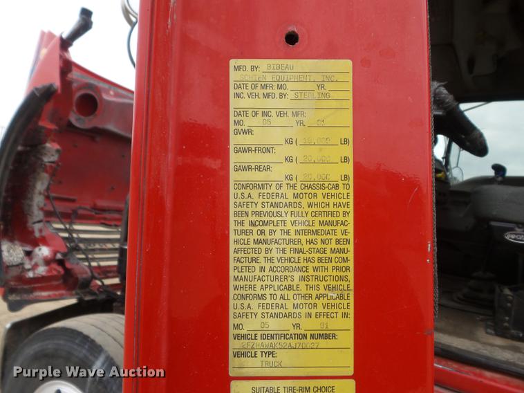 image for item DC7468 2002 Sterling LT8500 dump truck