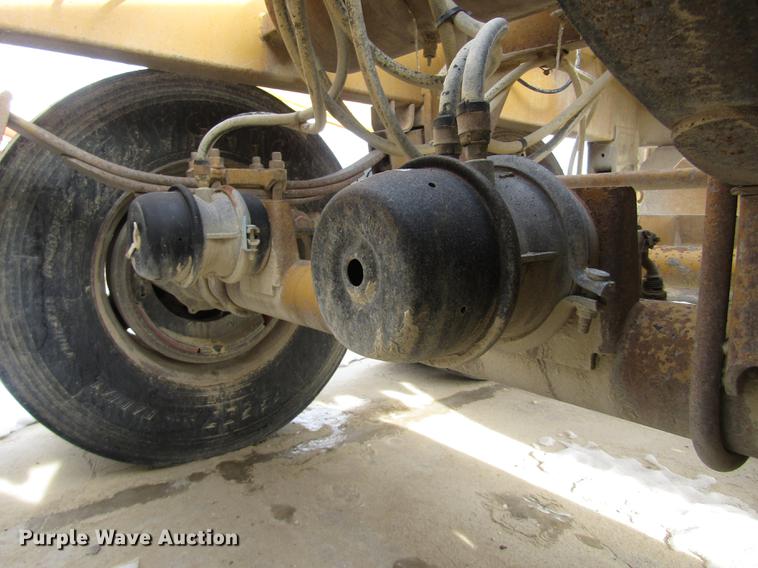 image for item DD2932 1995 Load King 2060-38-3 bottom dump trailer