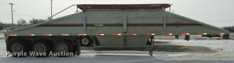 image for item DD2933 1999 Rway 4221TR1 bottom dump trailer