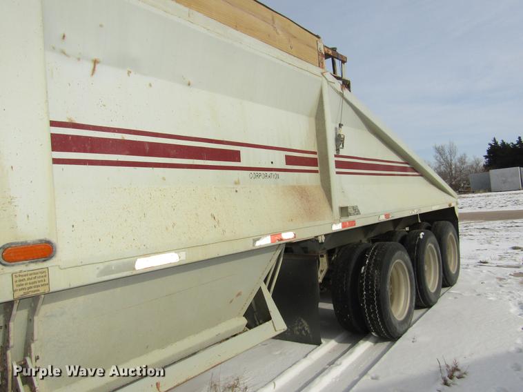 image for item DD2933 1999 Rway 4221TR1 bottom dump trailer