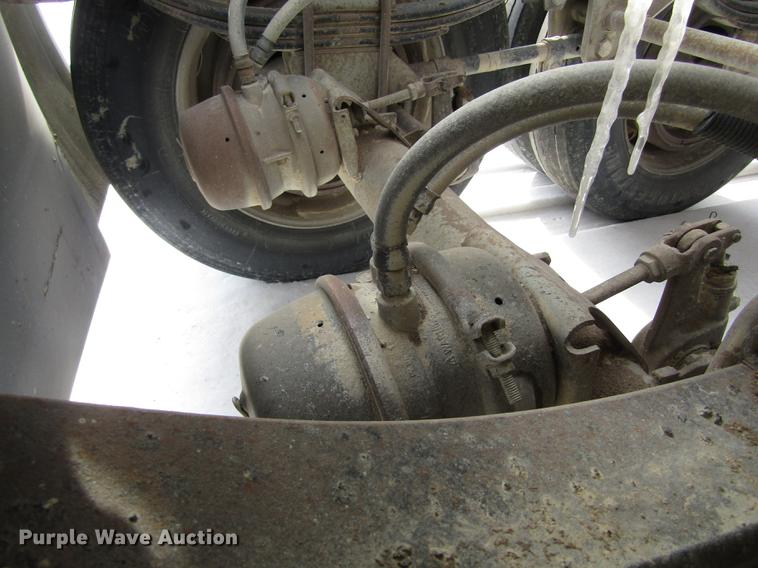 image for item DD2933 1999 Rway 4221TR1 bottom dump trailer