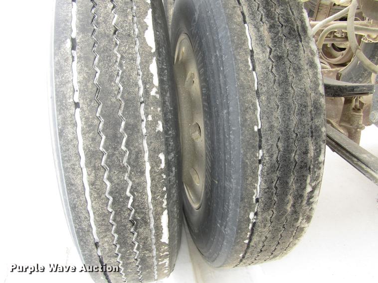 image for item DD2933 1999 Rway 4221TR1 bottom dump trailer