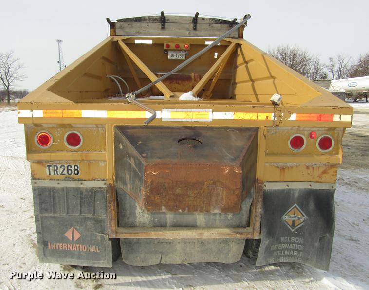 image for item DD2938 1993 Load King Triple E bottom dump trailer