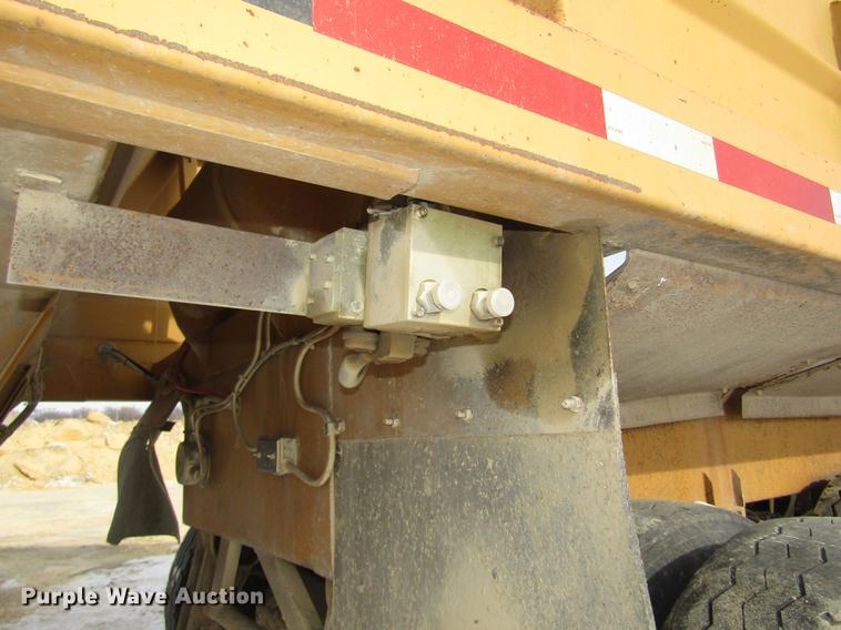 image for item DD2938 1993 Load King Triple E bottom dump trailer