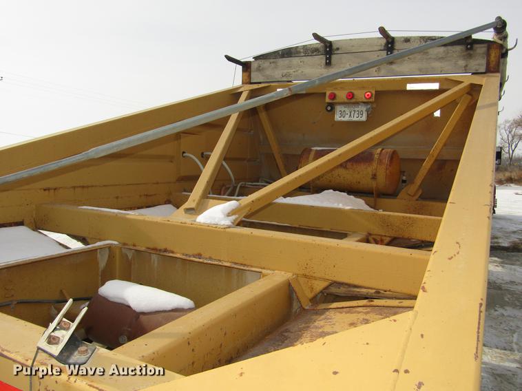 image for item DD2938 1993 Load King Triple E bottom dump trailer
