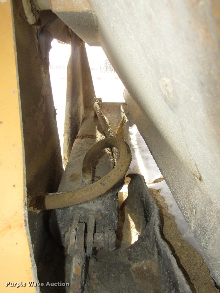 image for item DD2938 1993 Load King Triple E bottom dump trailer