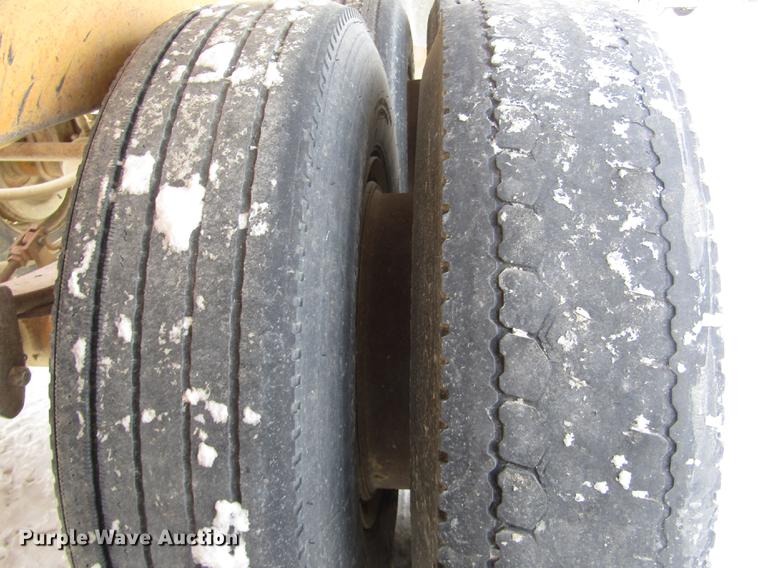 image for item DD2938 1993 Load King Triple E bottom dump trailer