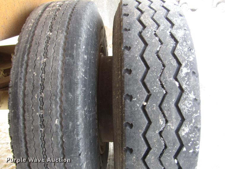 image for item DD2938 1993 Load King Triple E bottom dump trailer