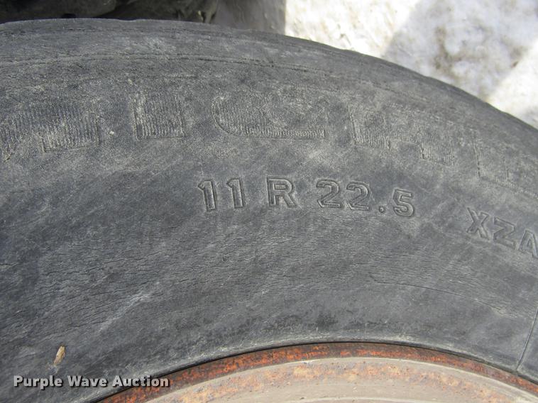 image for item DD2938 1993 Load King Triple E bottom dump trailer