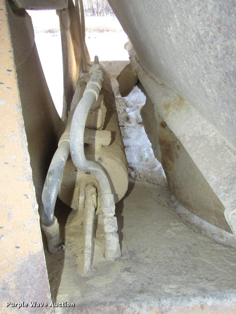 image for item DD2943 1993 Load King 2060-38-3 bottom dump trailer