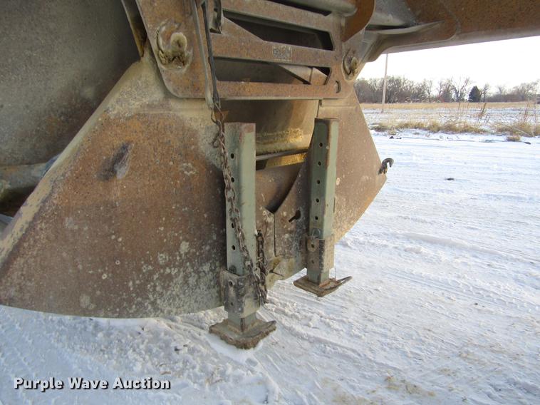 image for item DD2943 1993 Load King 2060-38-3 bottom dump trailer