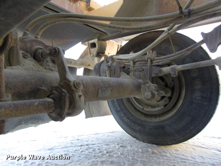 image for item DD2943 1993 Load King 2060-38-3 bottom dump trailer