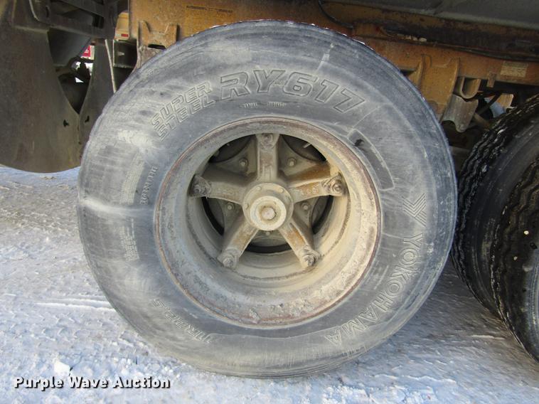 image for item DD2943 1993 Load King 2060-38-3 bottom dump trailer