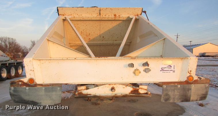 image for item DD2944 2008 Trail Blazer bottom dump trailer