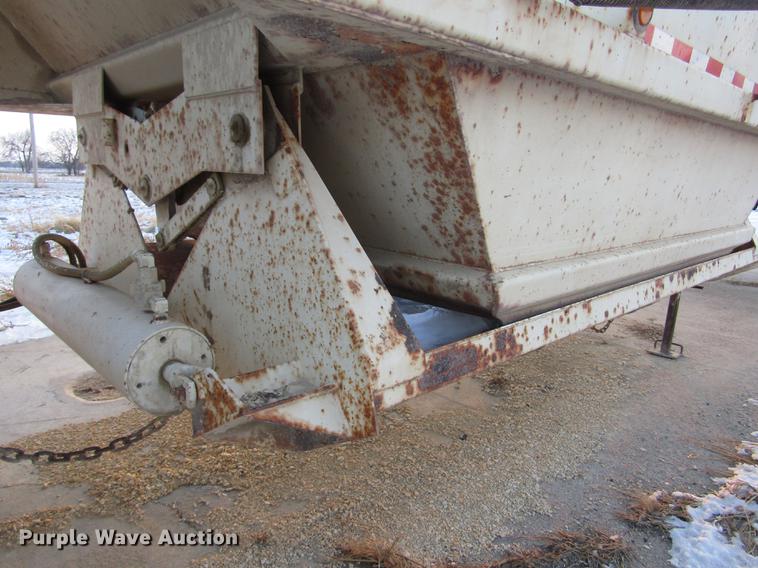 image for item DD2944 2008 Trail Blazer bottom dump trailer