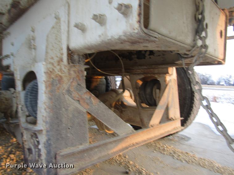 image for item DD2944 2008 Trail Blazer bottom dump trailer