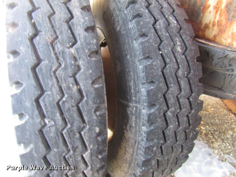 image for item DD2944 2008 Trail Blazer bottom dump trailer