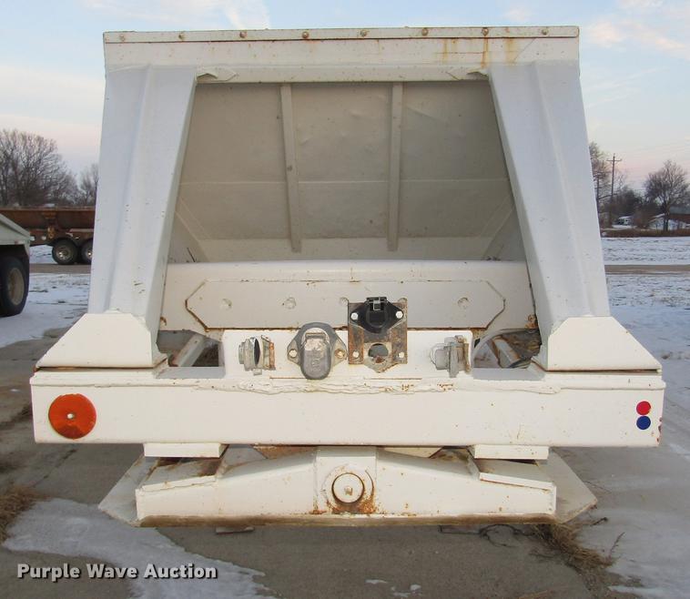 image for item DD2945 1995 Clement 540-0-41 bottom dump trailer