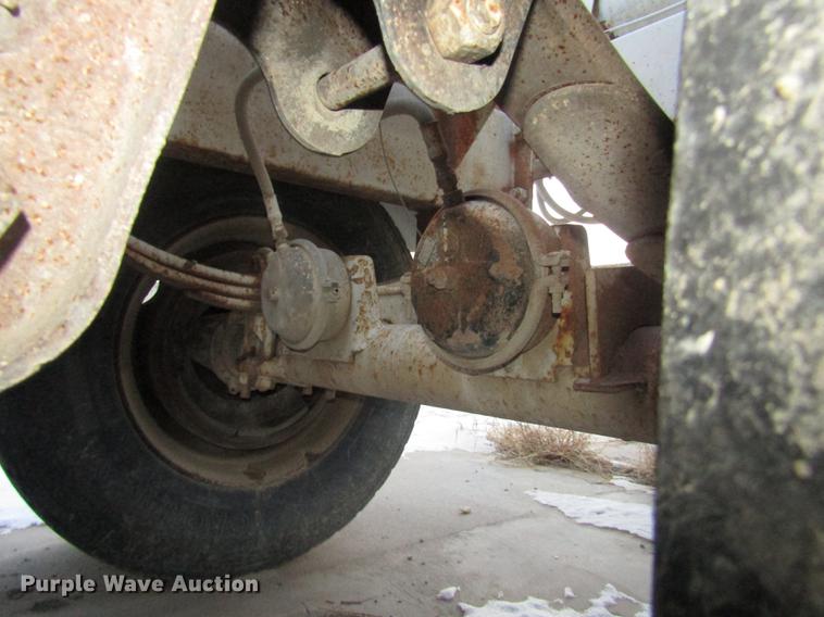 image for item DD2945 1995 Clement 540-0-41 bottom dump trailer