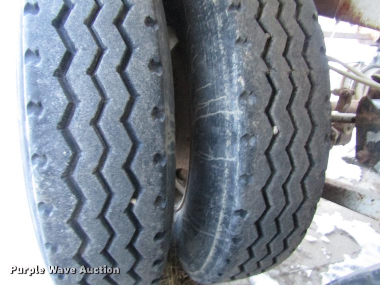 image for item DD2945 1995 Clement 540-0-41 bottom dump trailer