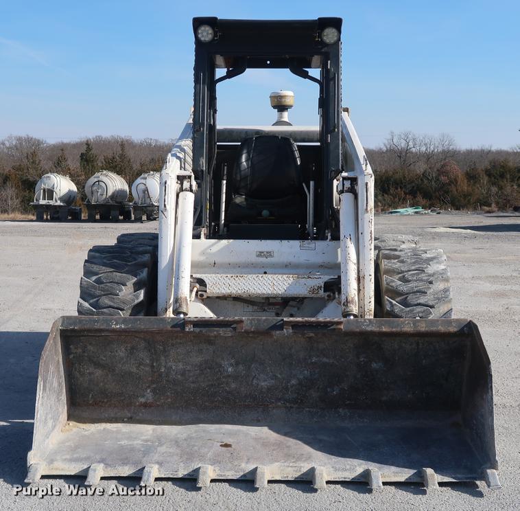 image for item DD9564 1977 Bobcat 974 skid steer