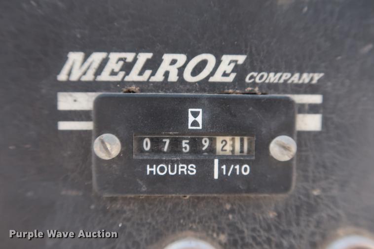 image for item DD9564 1977 Bobcat 974 skid steer