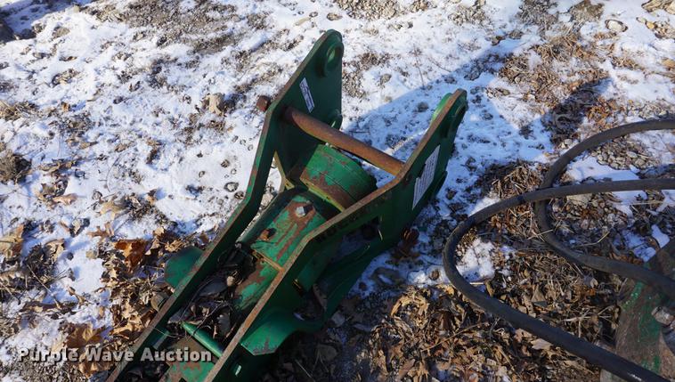 image for item DN9406 (2) 2006 Rakram 685ES hydraulic breakers