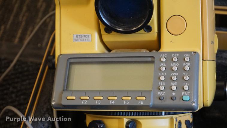 image for item DN9418 Topcon GTS-701 electronic total station
