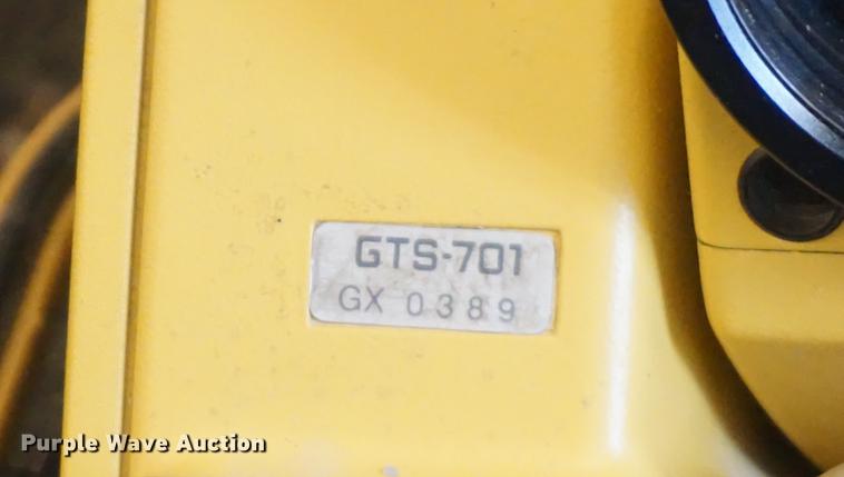 image for item DN9418 Topcon GTS-701 electronic total station