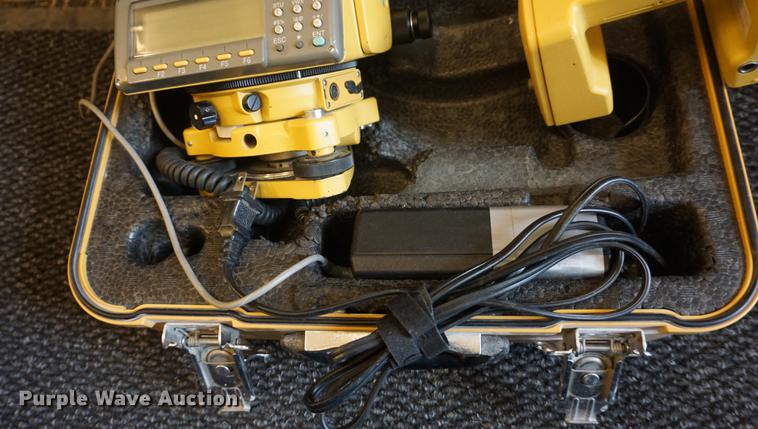 image for item DN9418 Topcon GTS-701 electronic total station