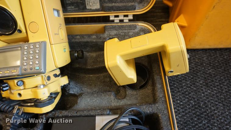 image for item DN9418 Topcon GTS-701 electronic total station