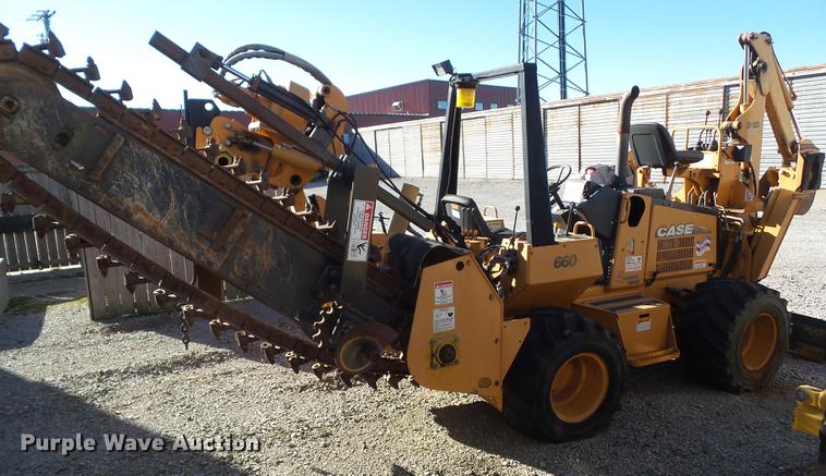 image for item DZ9130 2002 Case 660 trencher