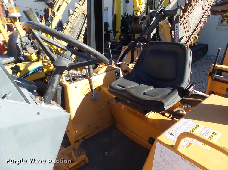 image for item DZ9130 2002 Case 660 trencher