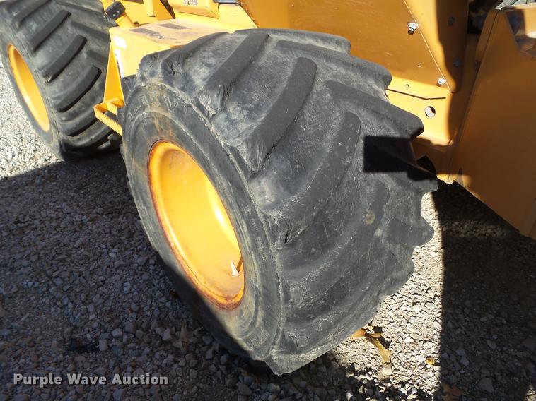 image for item DZ9130 2002 Case 660 trencher