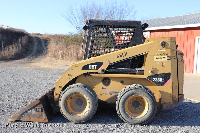 image for item EC9348 Caterpillar 236B Series 2 skid steer
