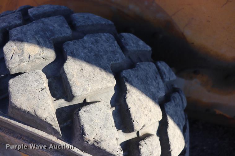 image for item EC9348 Caterpillar 236B Series 2 skid steer