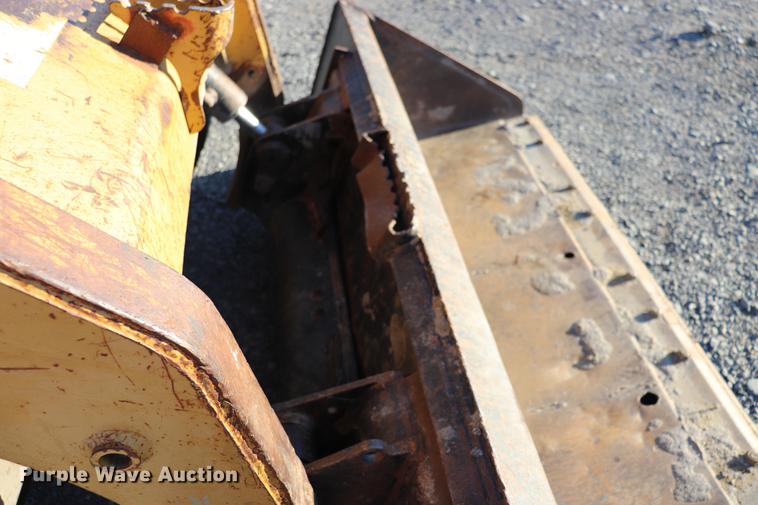 image for item EC9348 Caterpillar 236B Series 2 skid steer