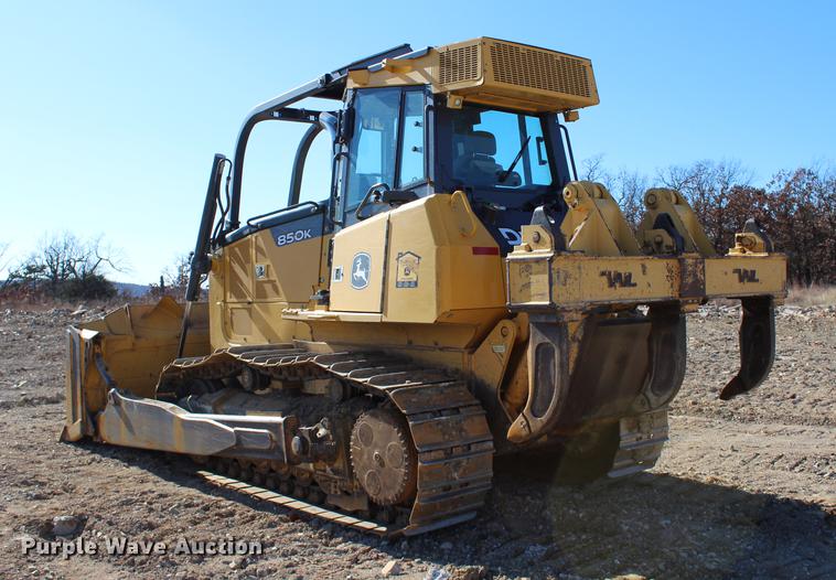 image for item EC9349 2013 John Deere 850K dozer
