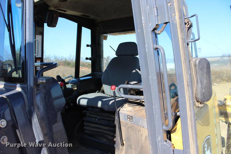 image for item EC9349 2013 John Deere 850K dozer