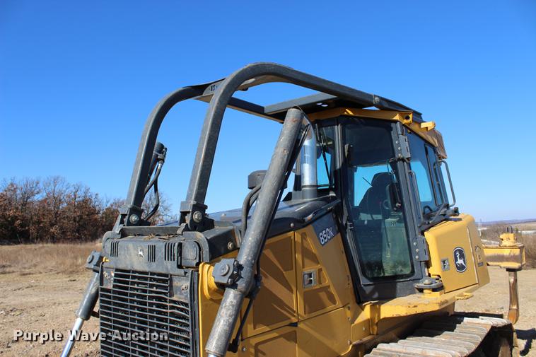 image for item EC9349 2013 John Deere 850K dozer