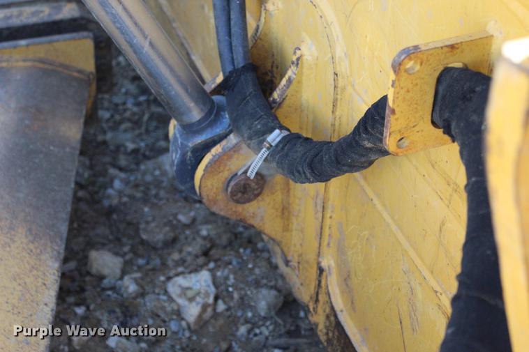 image for item EC9349 2013 John Deere 850K dozer