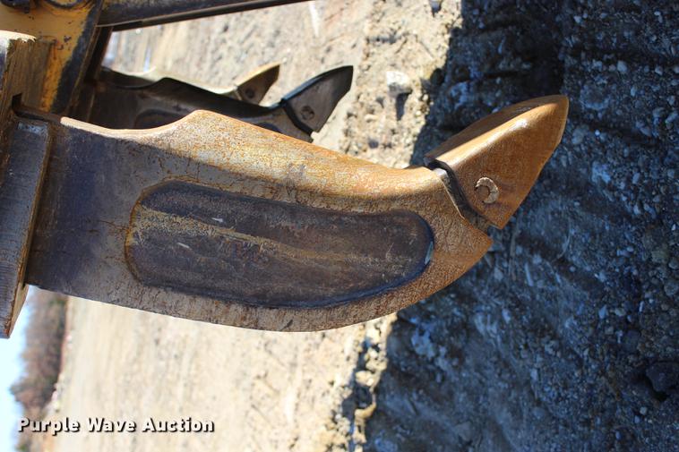 image for item EC9349 2013 John Deere 850K dozer