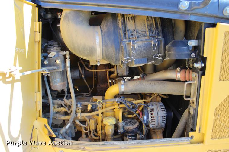 image for item EC9349 2013 John Deere 850K dozer